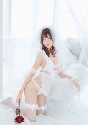 四虎永久外国片老妇女片_720全集免费播放