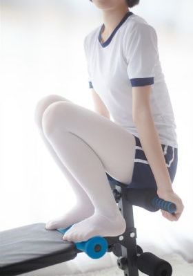 少妇和快递员在做爰2_BD免费观看最新